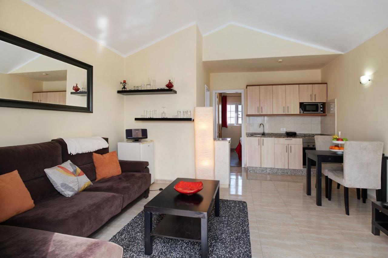 Apartamento Marea Apartment ปูแอร์โตเดลคาร์เมน ภายนอก รูปภาพ